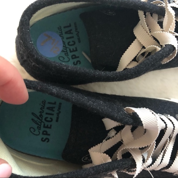 SEAVEES CALIFORNIA SPECIAL VARSITY MID-TOP Wool Flannel SNEAKER Size 7.5 - Picture 5 of 9